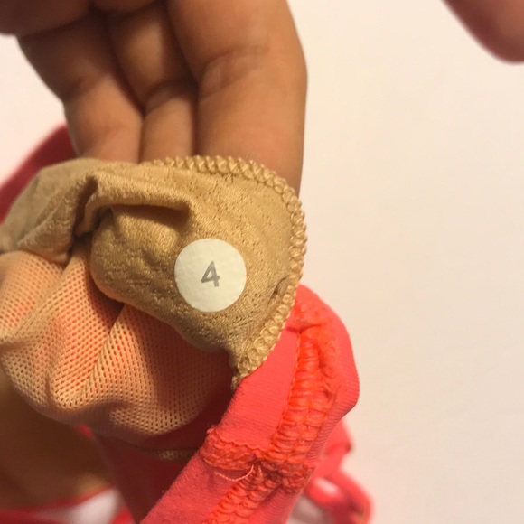 Lululemon top - Picture 3 of 4